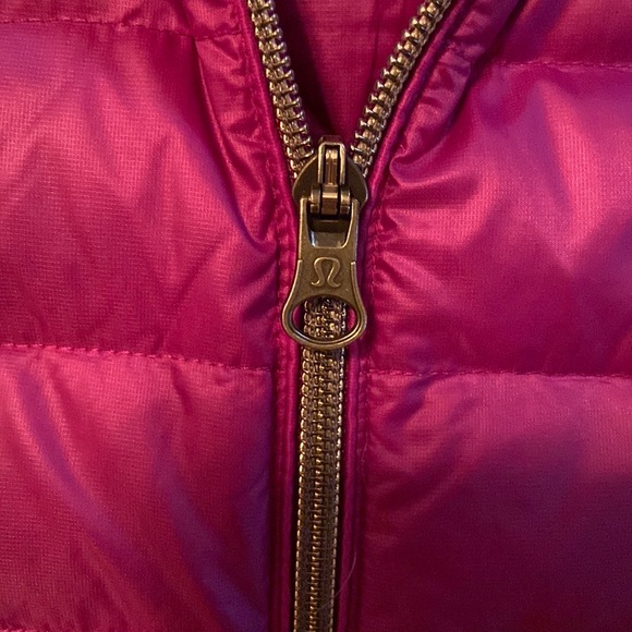Lululemon🍋Down For A Run Jacket - Picture 4 of 6